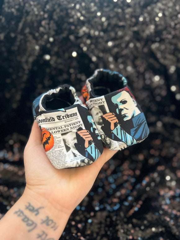 Newspaper K!ller Baby Booties