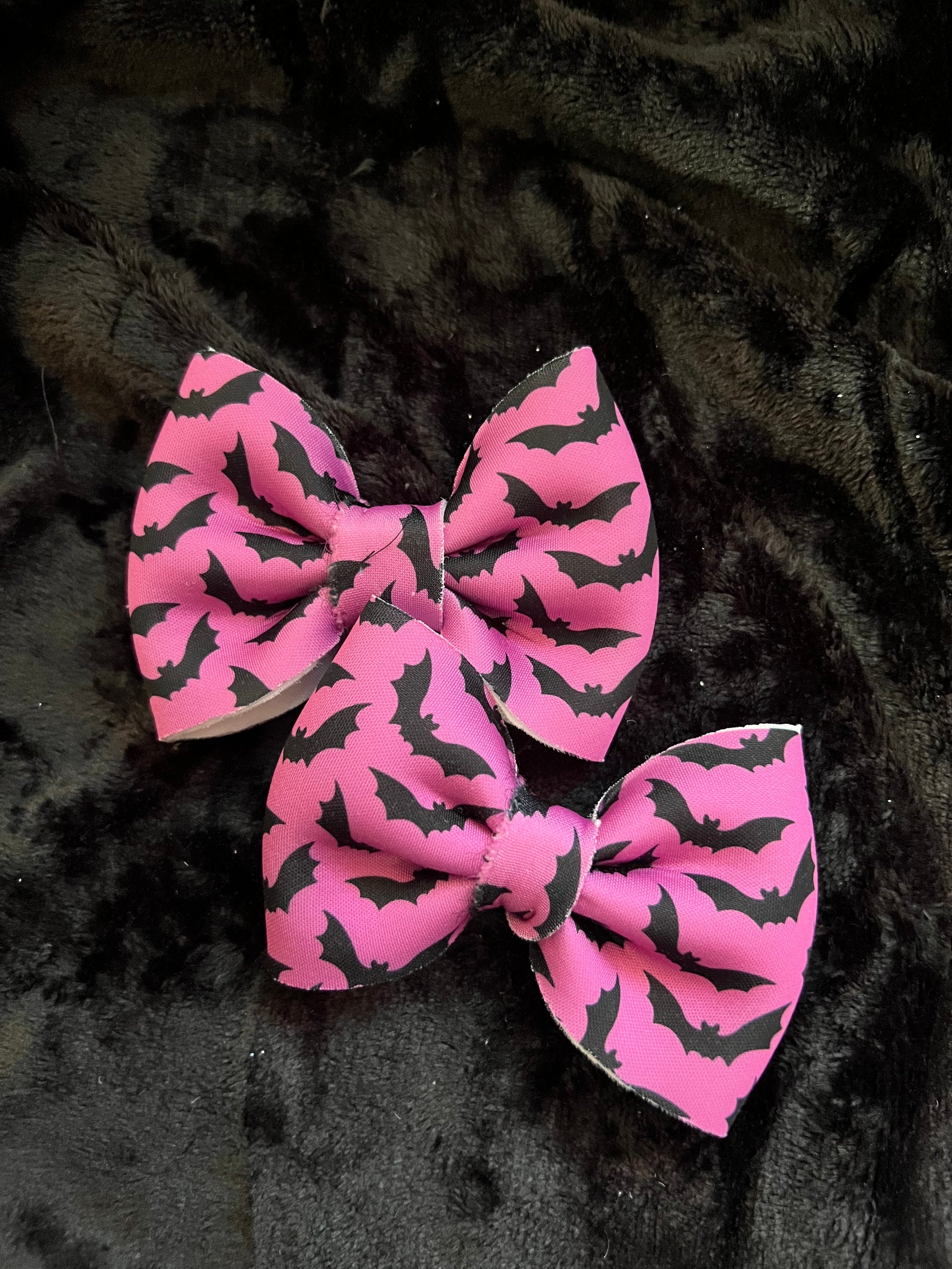 Single Spooky Bow