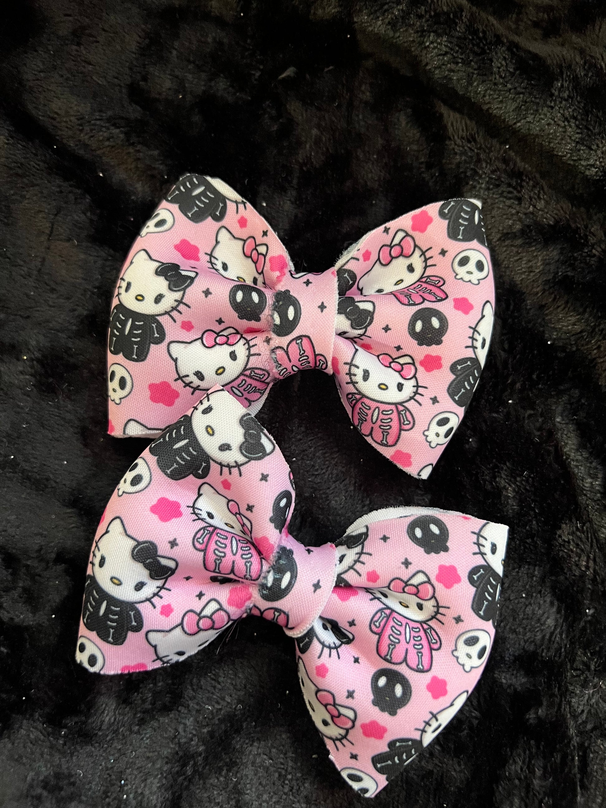 Single Spooky Bow
