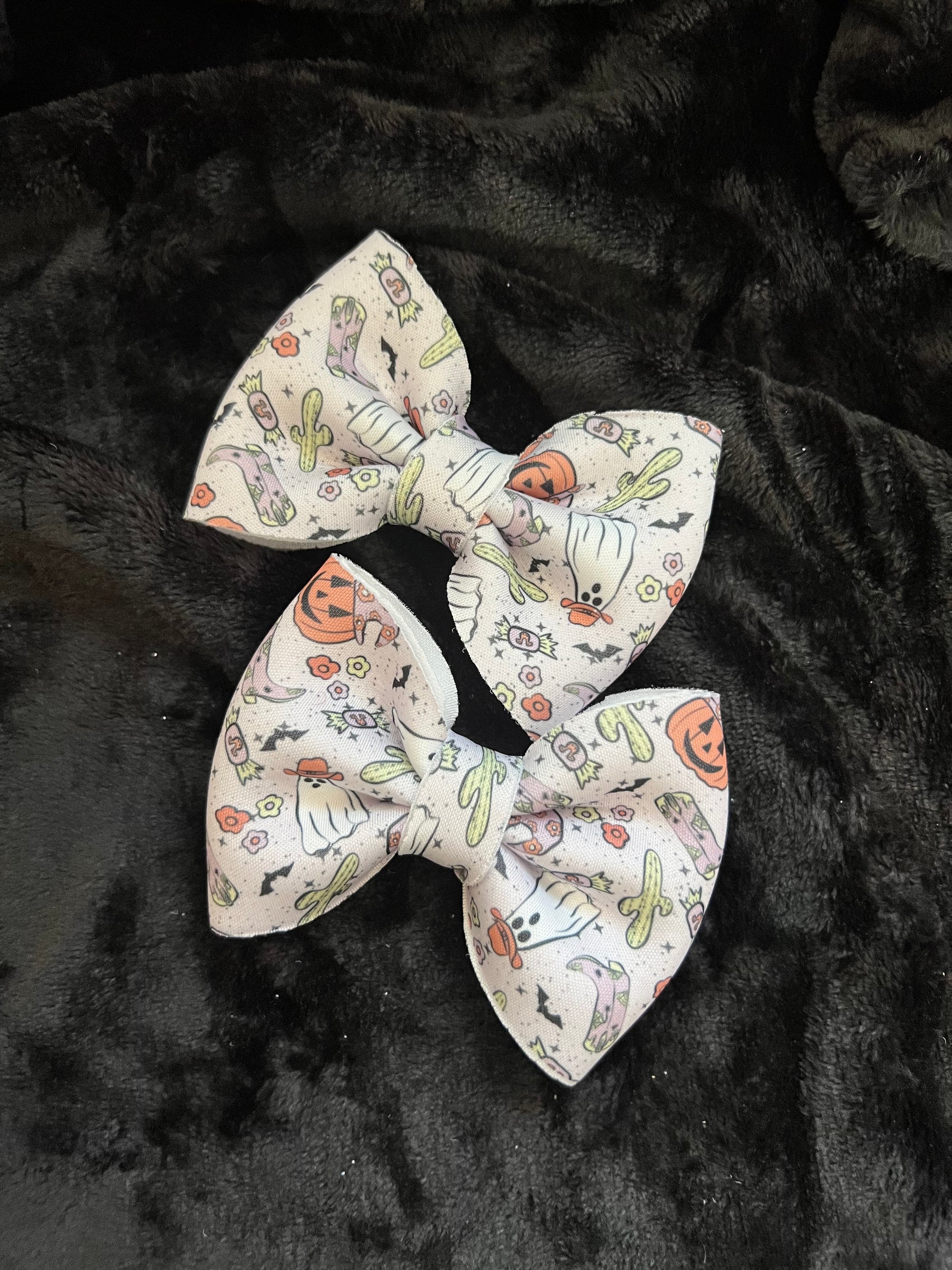 Single Spooky Bow