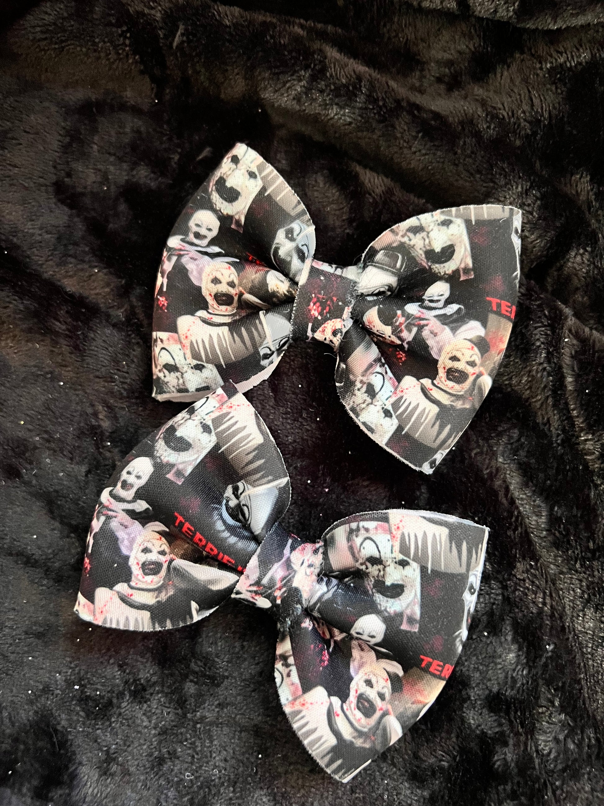Single Spooky Bow