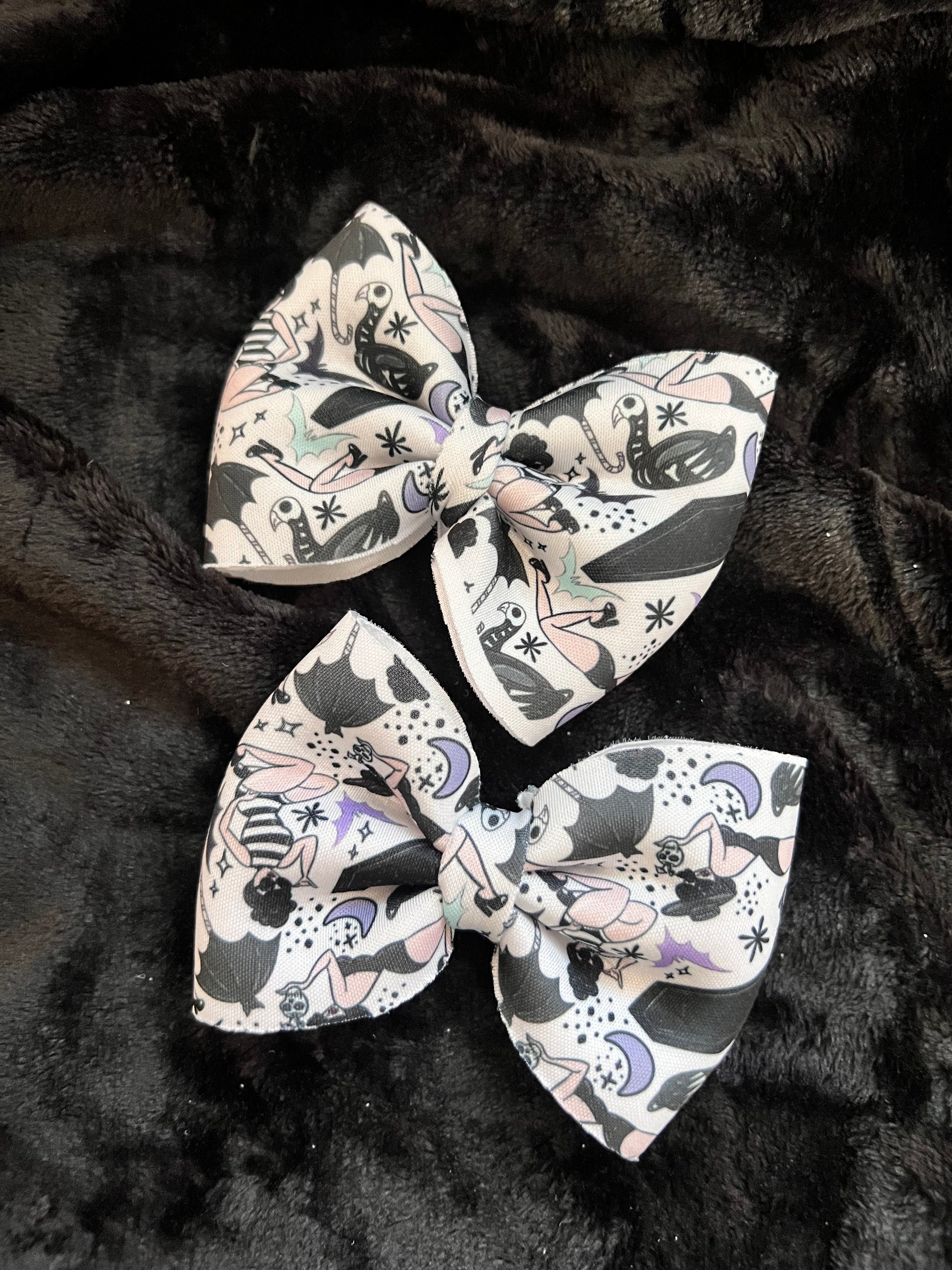Single Spooky Bow