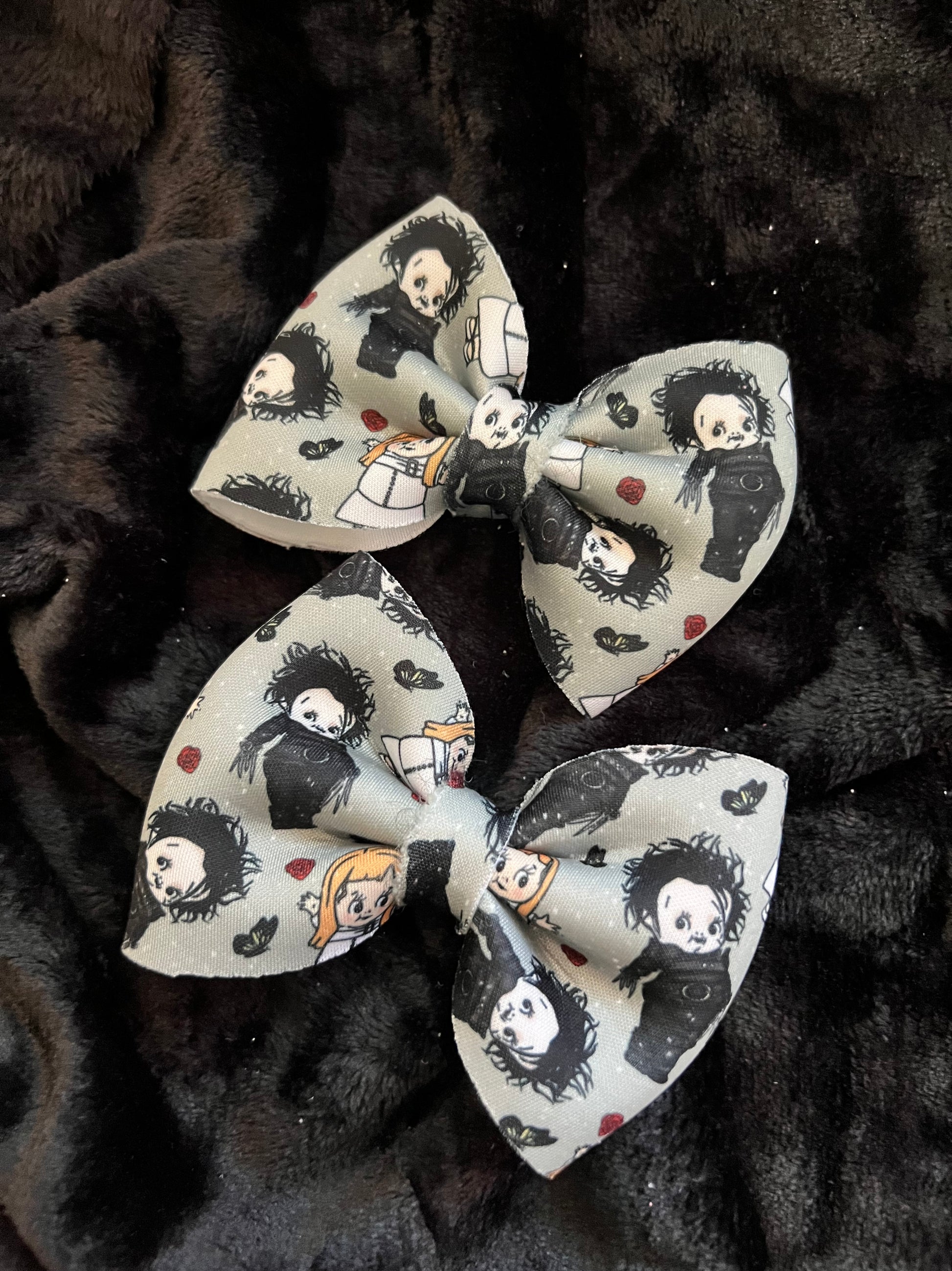 Single Spooky Bow