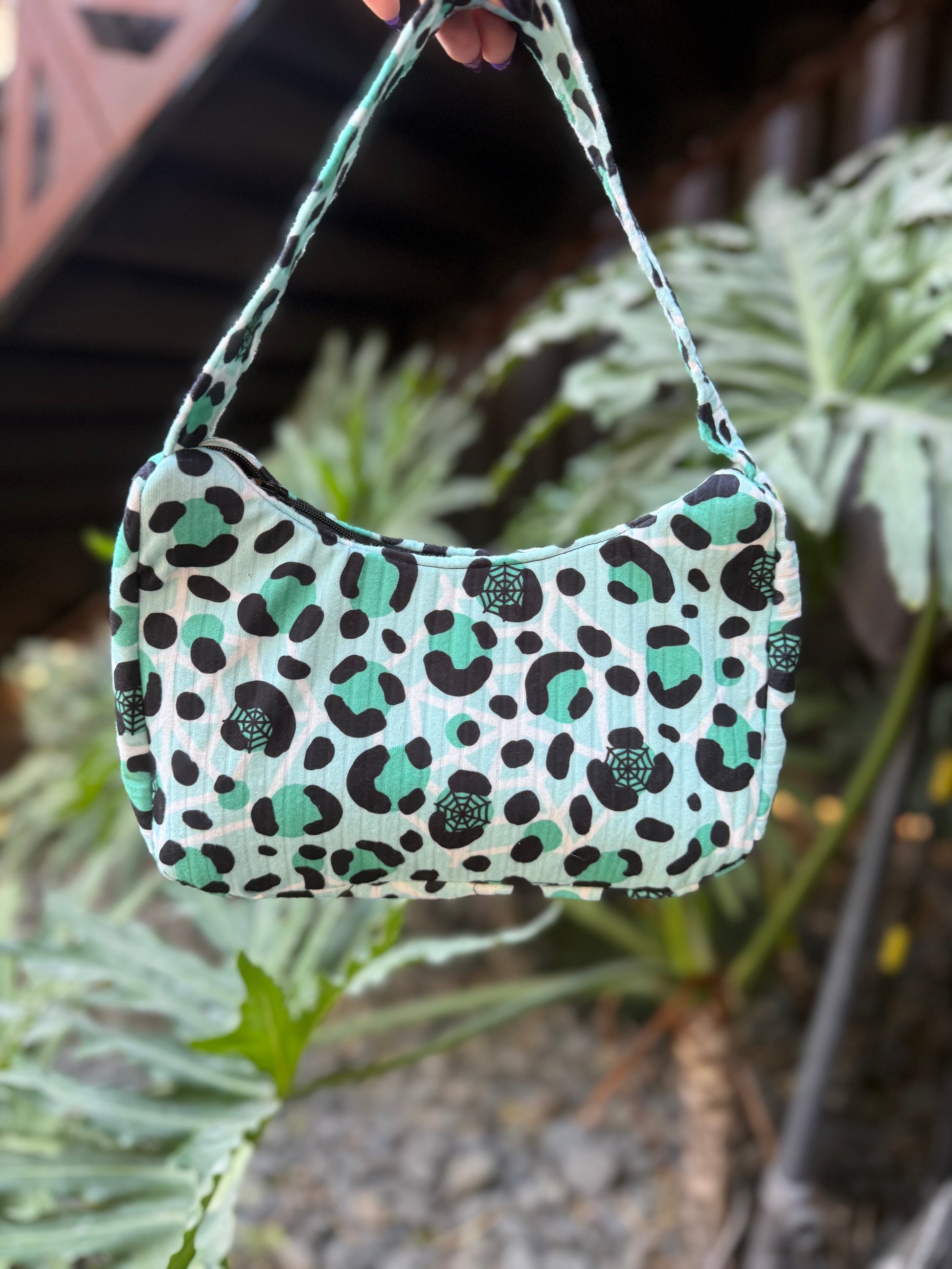 Leopard Spooky Handbag