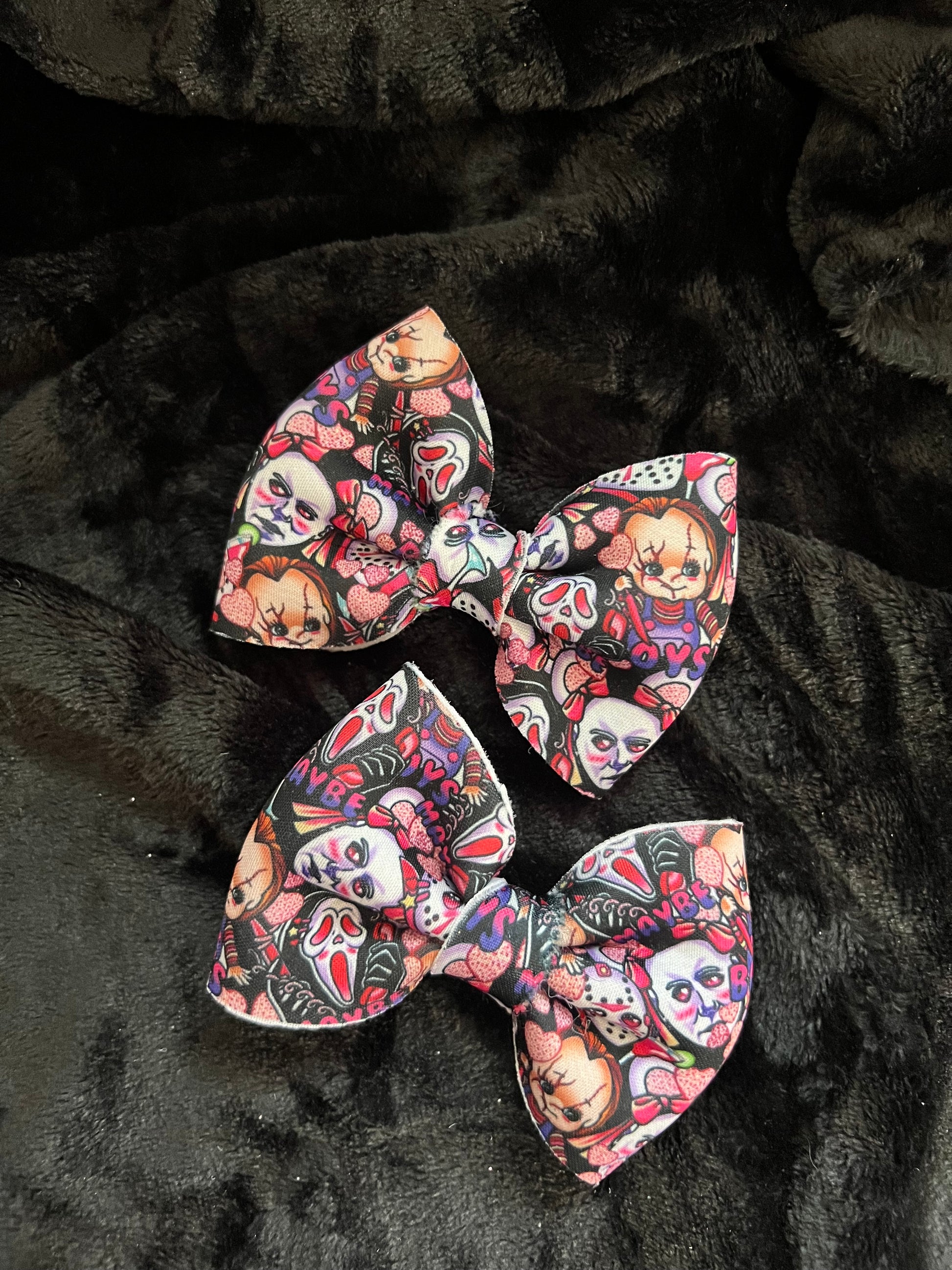 Single Spooky Bow