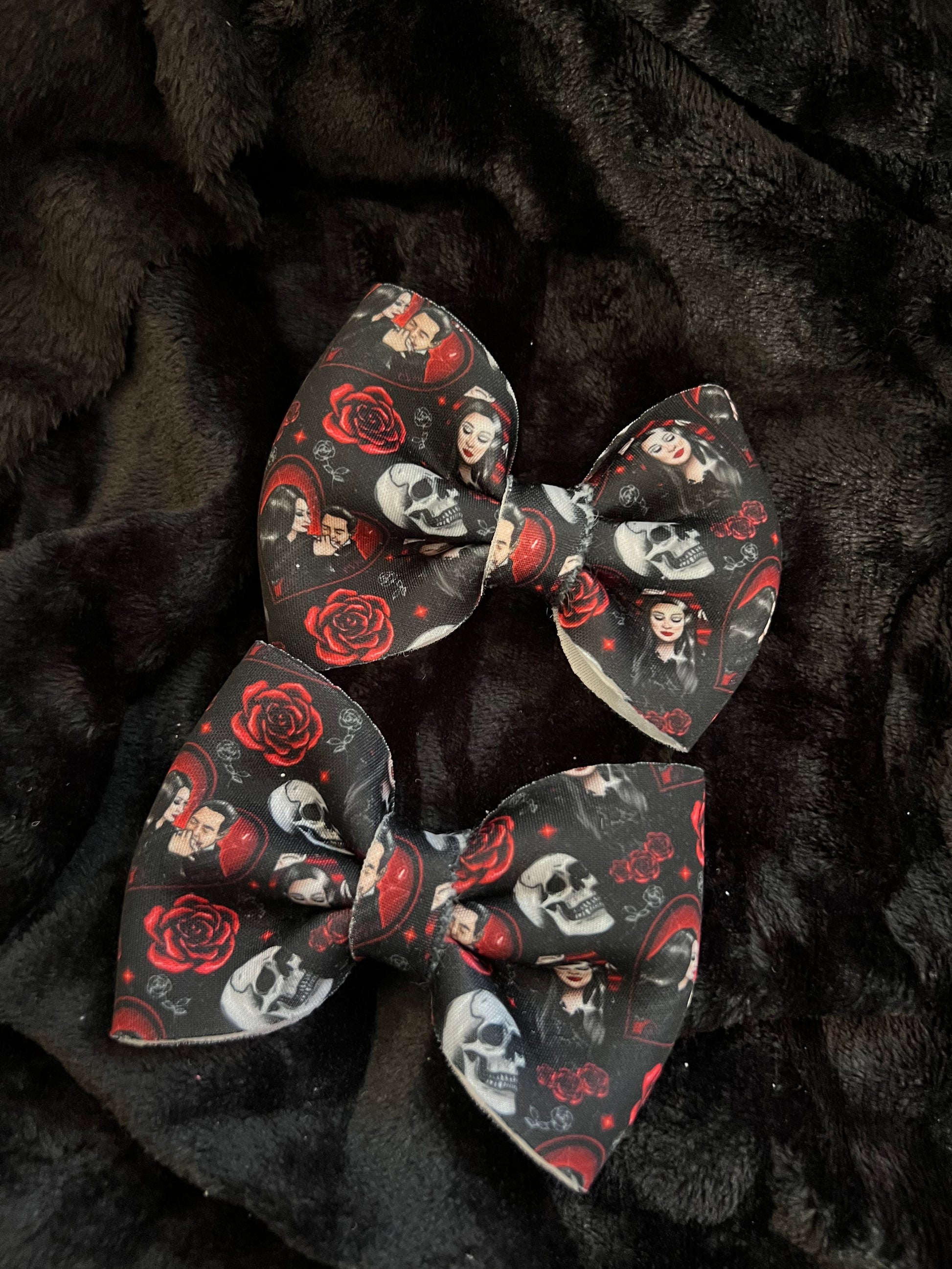 Single Spooky Bow