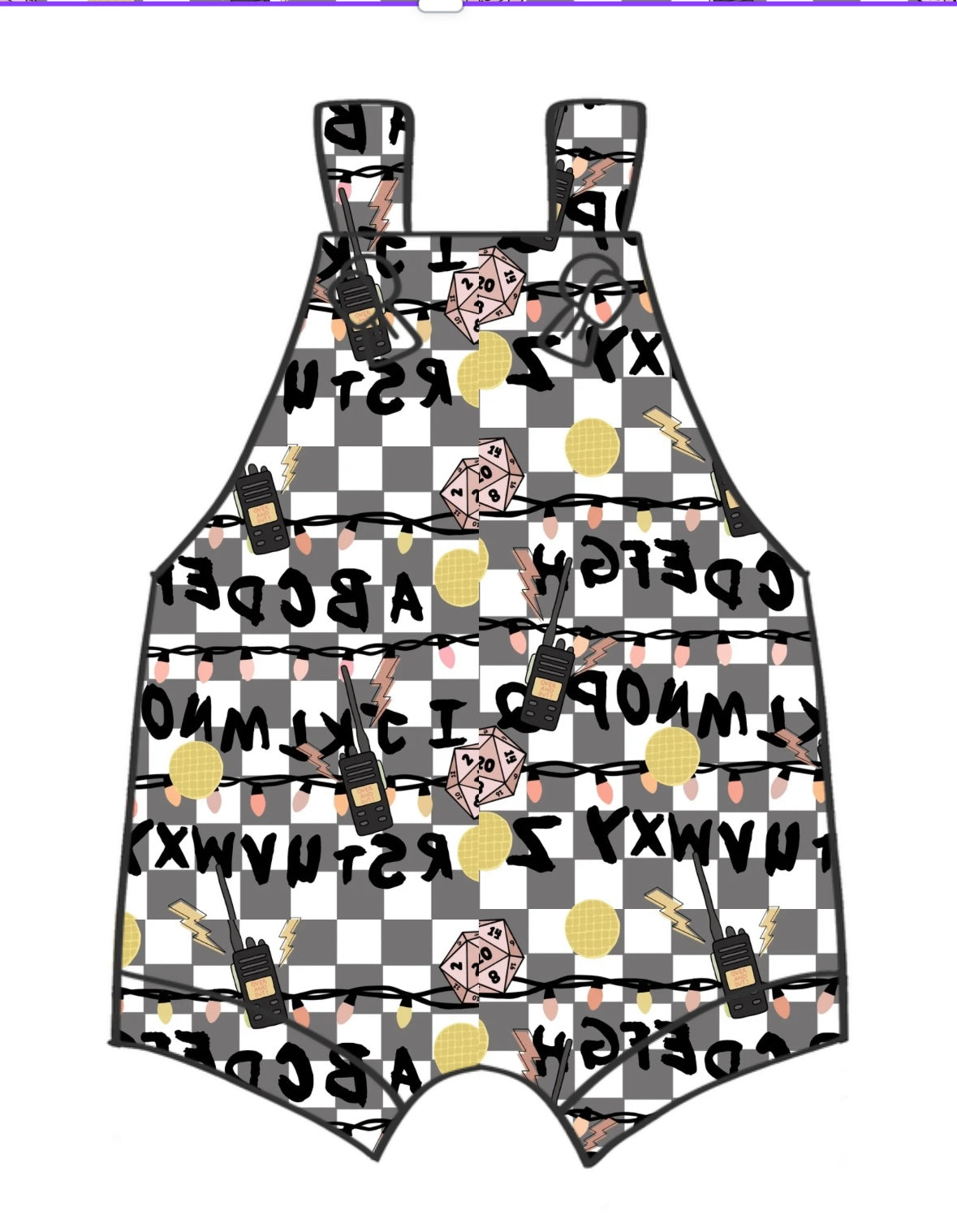 S T R A N G E Letters Knotted Jumper