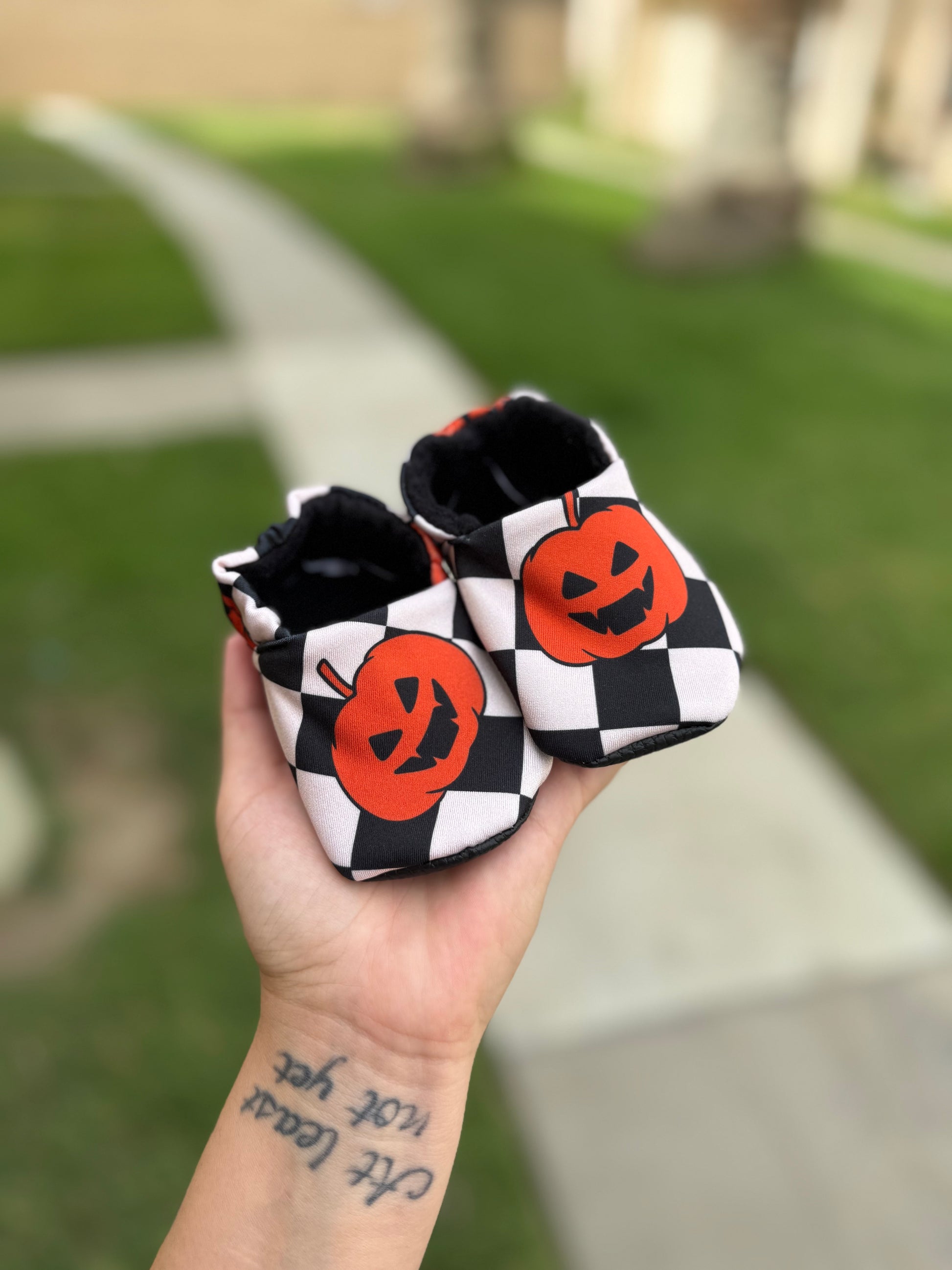 Checkered Pumpkin Baby Booties
