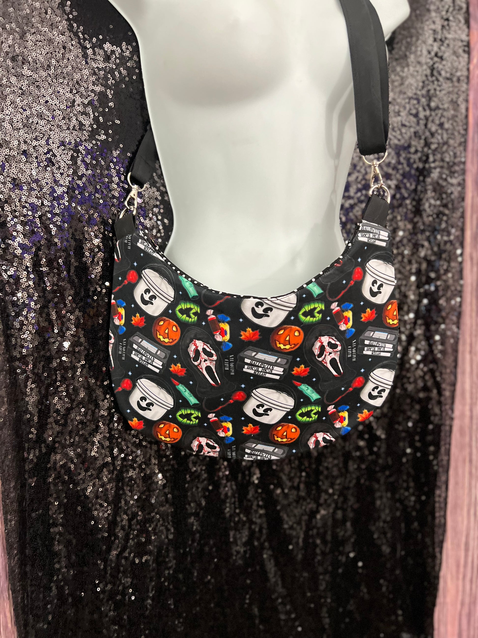 90’s Crescent Crossbody Bag