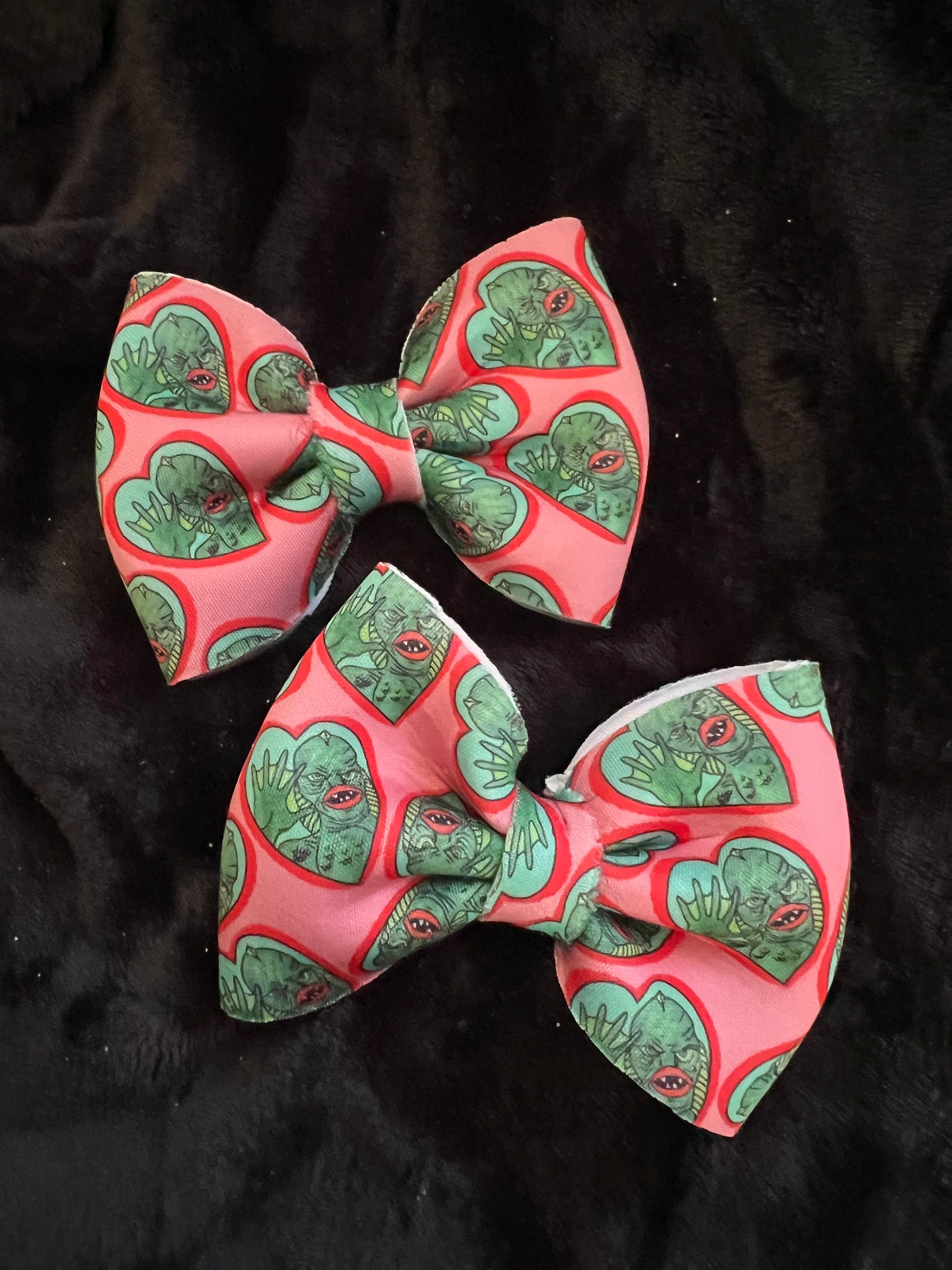 Single Spooky Bow
