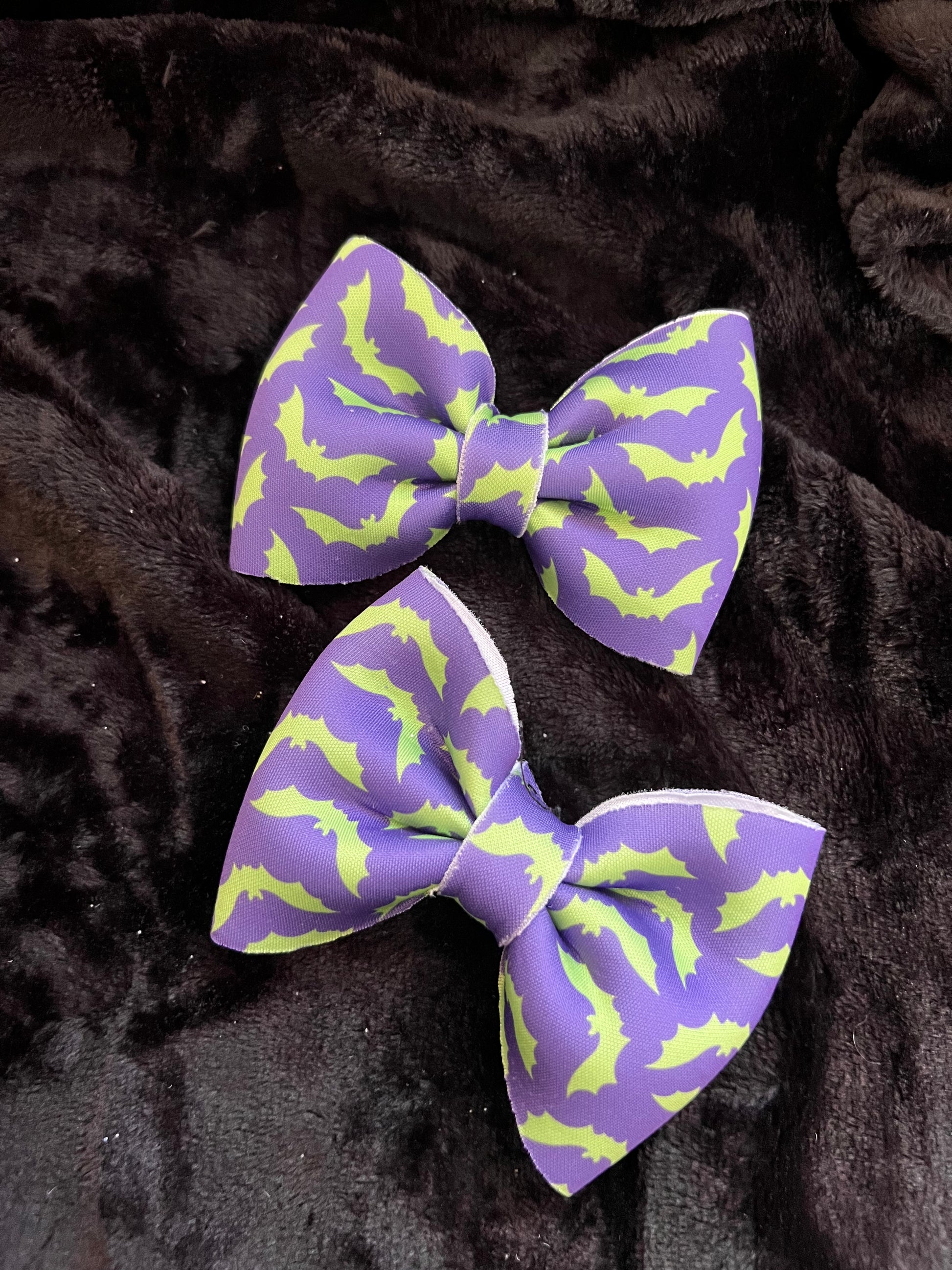 Single Spooky Bow