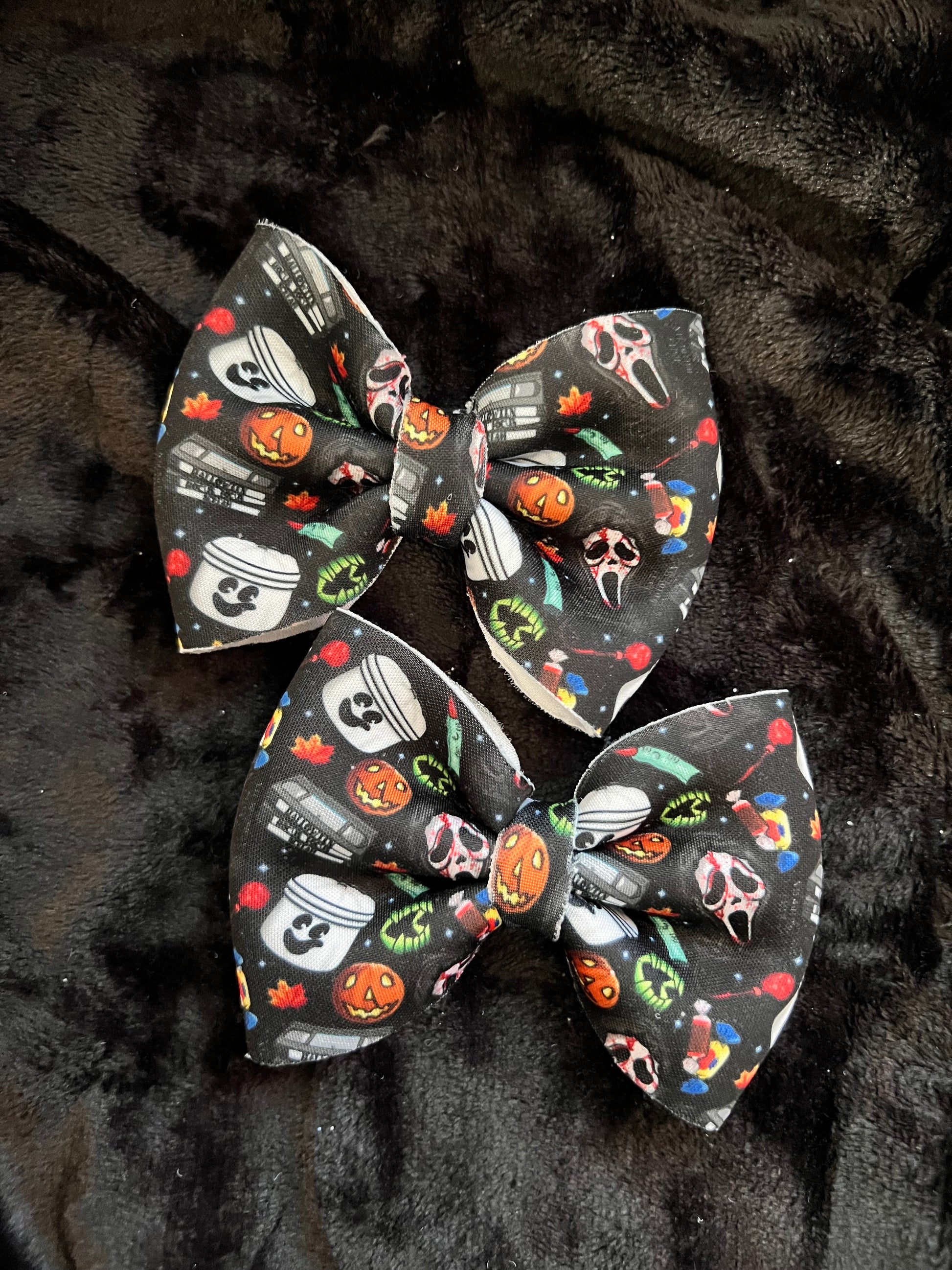 Single Spooky Bow